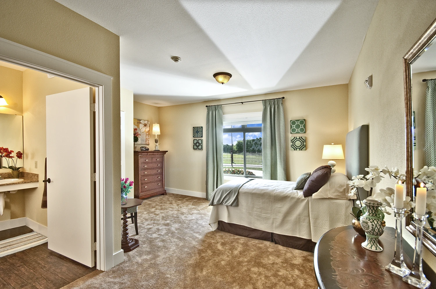 The Ivy Of McKinney Senior Living Bedroom Amenities McKinney TX Bedroom & amenities at The Ivy of McKinney Senior Living TX